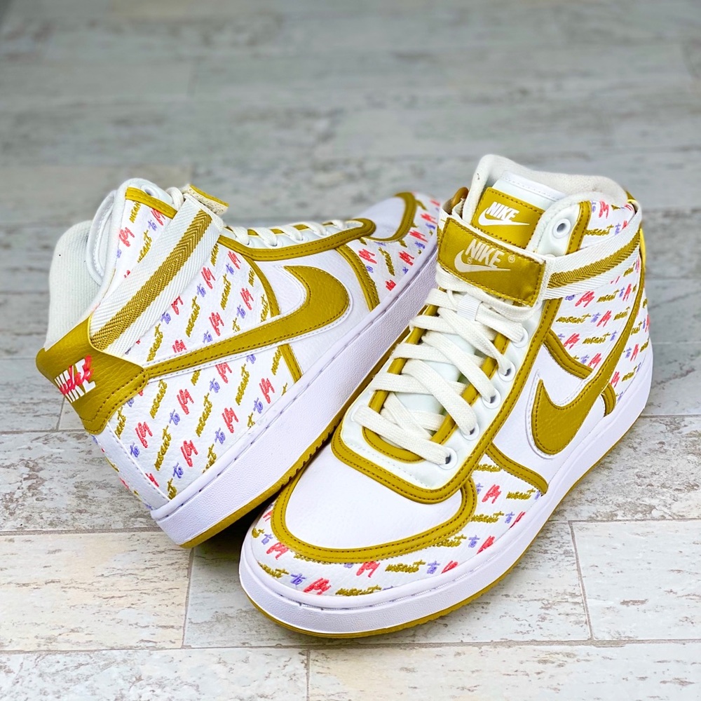 NIKE Vandal High Meant To Fly